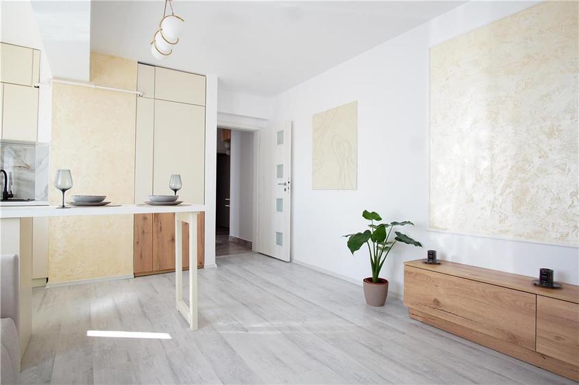 Apartament cu 2 camere decomandat, mobilat în Tătărași — fotografia 3