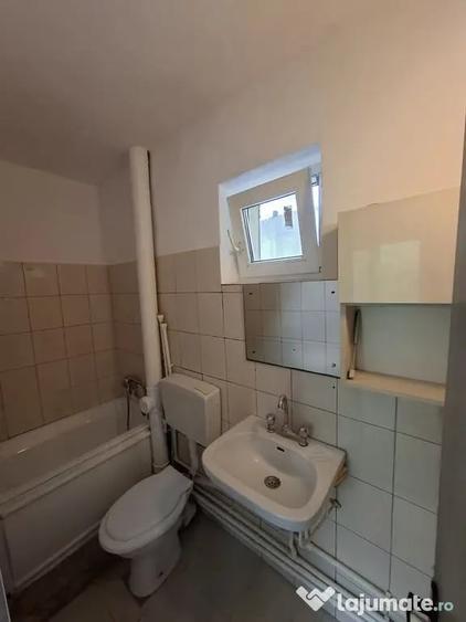 Apartament cu 2 camere semidecomandat în Tomis Nord