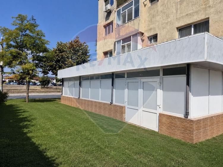 Spațiu comercial, de 86 mp, în Central