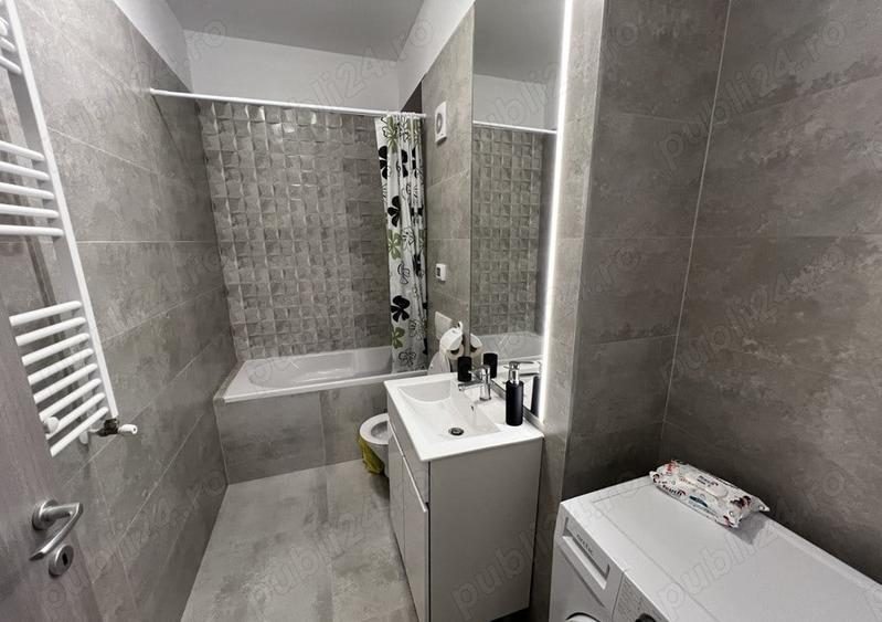 Apartament cu 2 camere decomandat, mobilat în Păcii