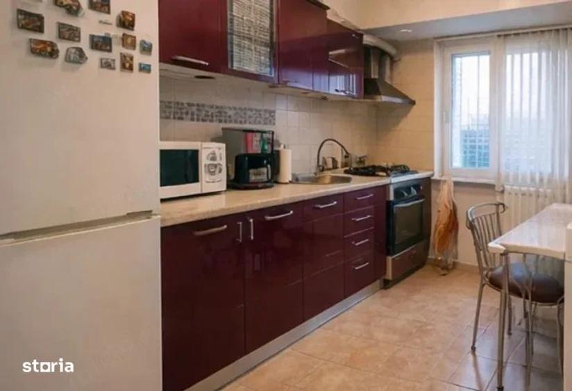 Apartament cu 2 camere decomandat, mobilat în Unirii
