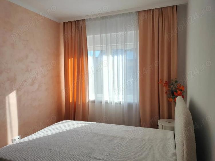 Apartament cu 3 camere decomandat în Ultracentral