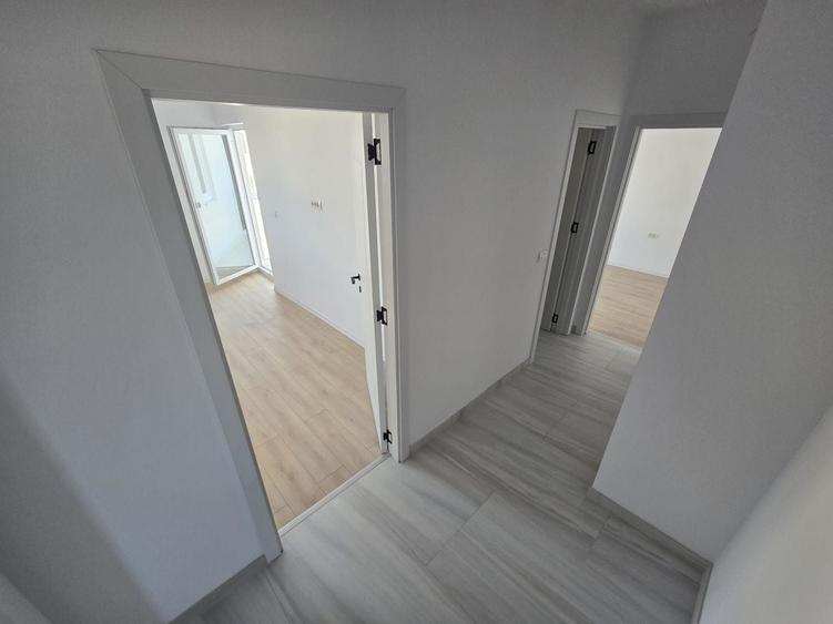 Apartament cu 2 camere decomandat în Giroc