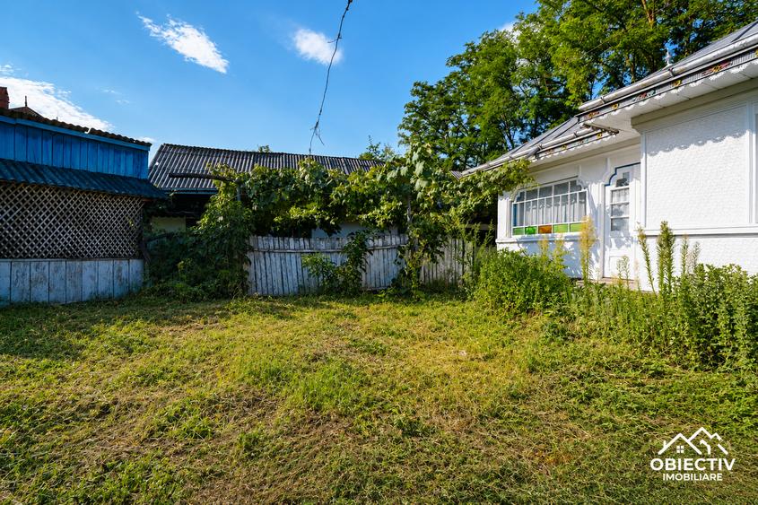 Casă individuală cu 3 camere cu Teren 997 Mp în Drăgănești