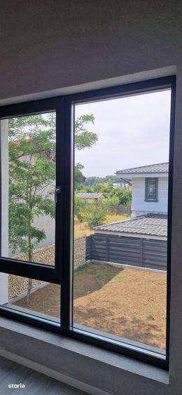 Casă cu 4 camere în Corbeanca
