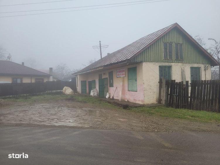 Teren de 130 mp, în Țepu