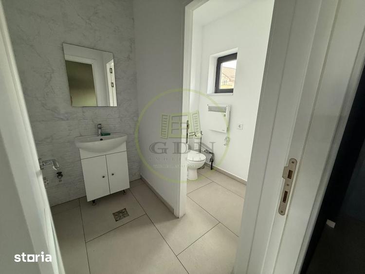 Spațiu comercial, de 122 mp, în Exterior Est