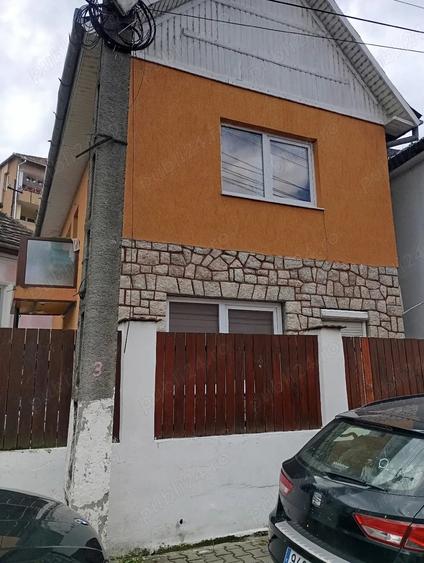 Casă în Central