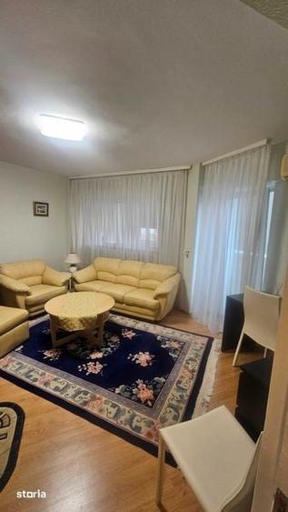 Garsonieră decomandată în Central