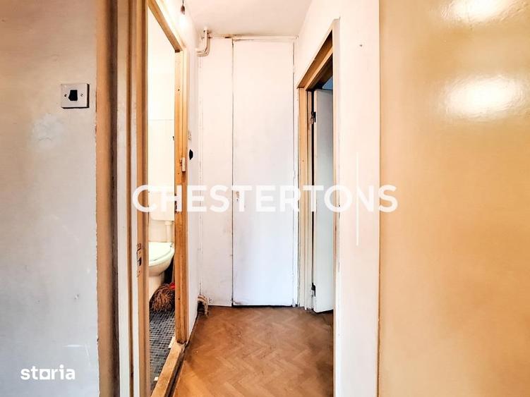 Apartament cu 3 camere semidecomandat în Pantelimon