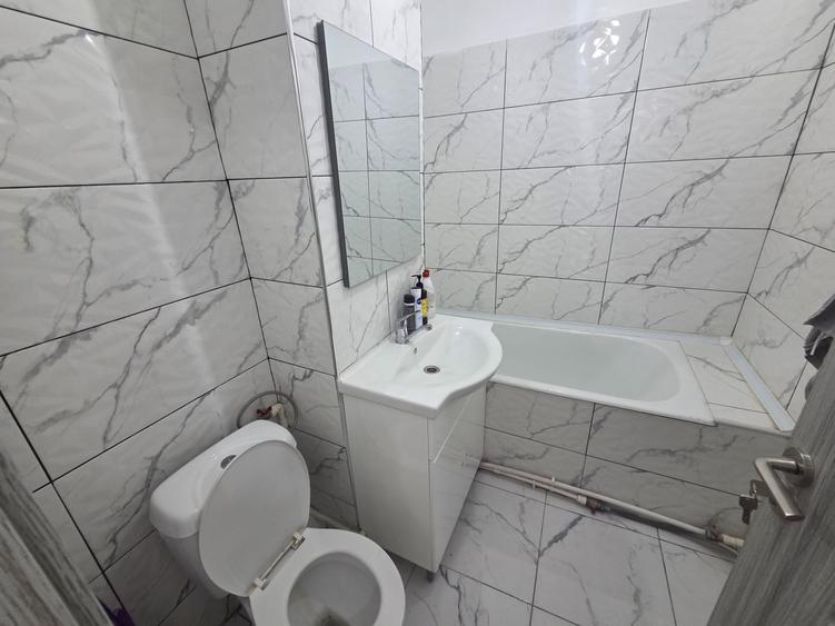 Apartament cu 2 camere decomandat în Mircea cel Bătrân