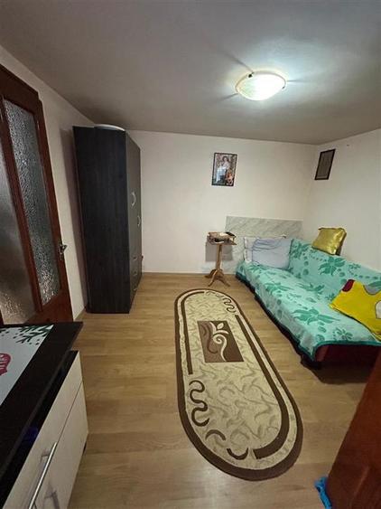 Casă cu 3 camere cu Canalizare în Apollo