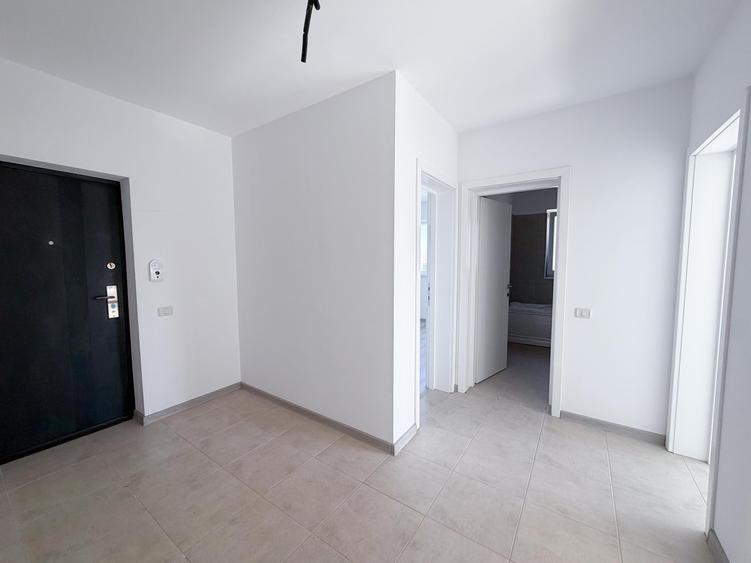 Apartament cu 2 camere decomandat în Sânpetru