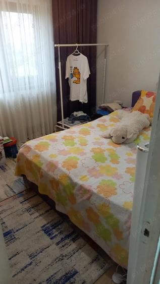 Apartament cu 3 camere decomandat în Mioriței