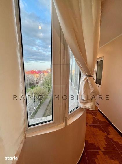 Apartament cu 2 camere decomandat în Piața Centrală