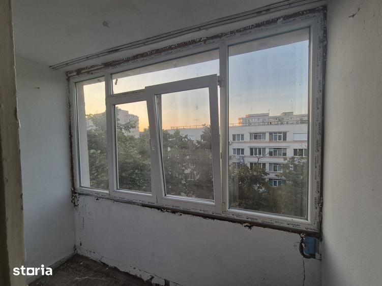apartament 3 camere langa Metrou 1 Decembrie - 6