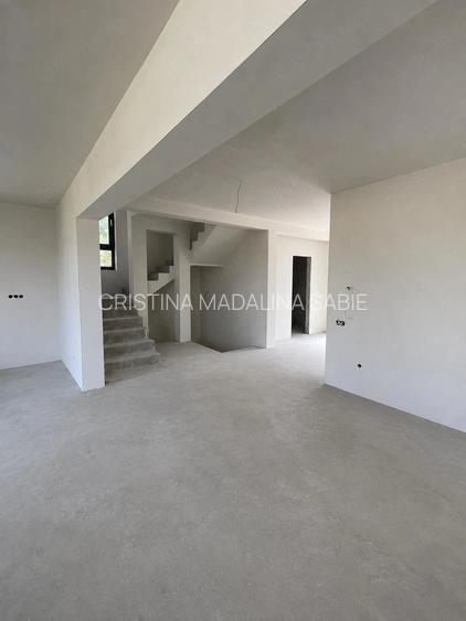 Vila premium Dezmir I 214 mp utili I 107 mp terase I panorama superba