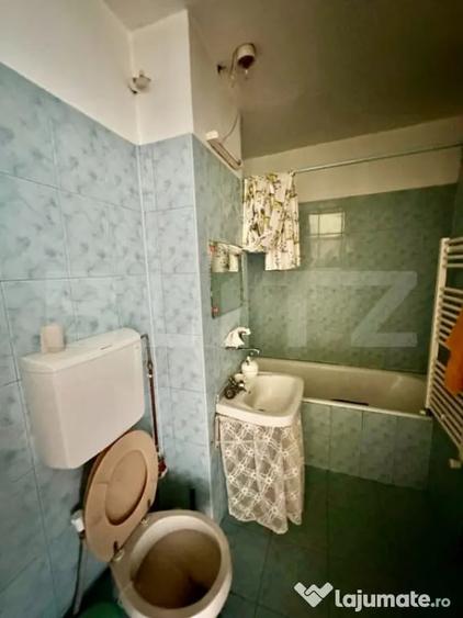 Apartament cu 3 camere decomandat în Unirii