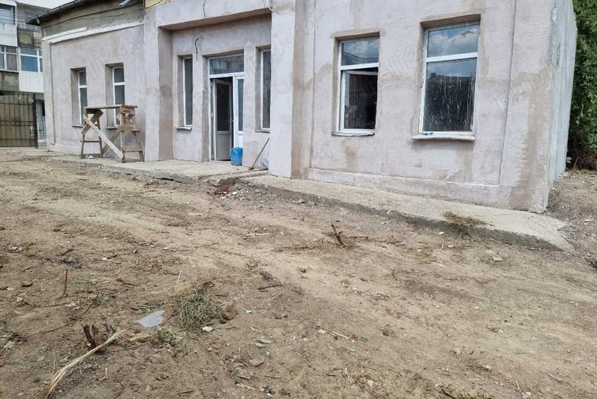 Casă cu 2 camere cu Teren 620 Mp în Bârlad