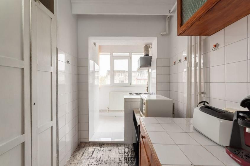 Apartament cu 3 camere decomandat în Bere