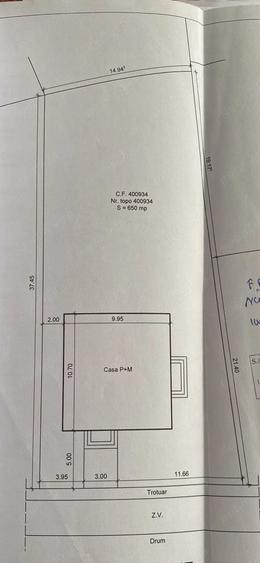 Casă cu Teren 650 Mp în Pădureni