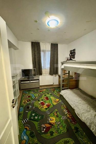 Apartament cu 3 camere decomandat, mobilat în Baza 3