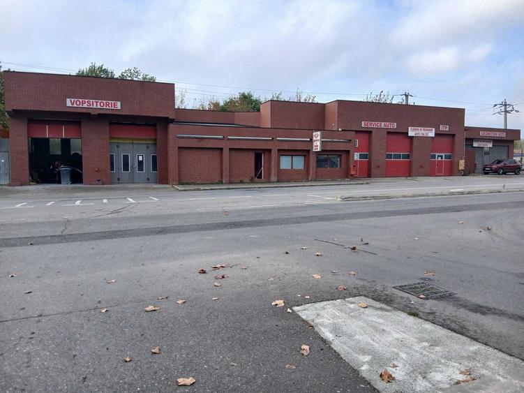 Spațiu comercial, de 560 mp, în Central