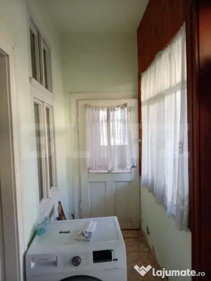 Casă cu 2 camere cu Teren 650 Mp în Central
