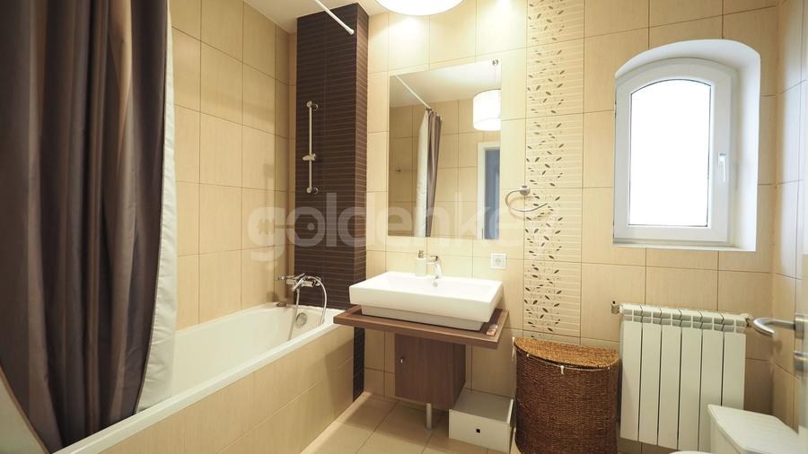 Apartament cu 4 camere decomandat, mobilat în Pipera