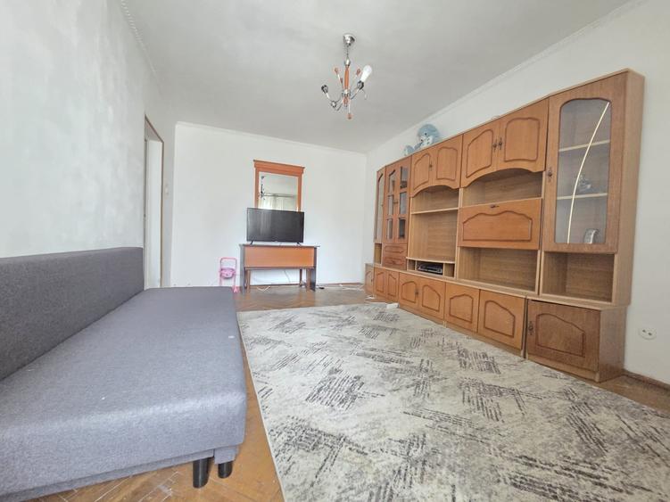 Apartament cu 2 camere decomandat în Mazepa 2