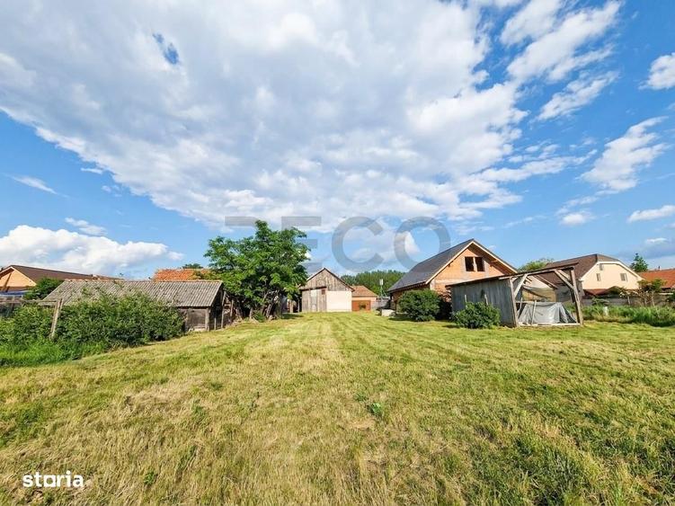 Casă cu 3 camere cu Teren 1940 Mp în Biharia