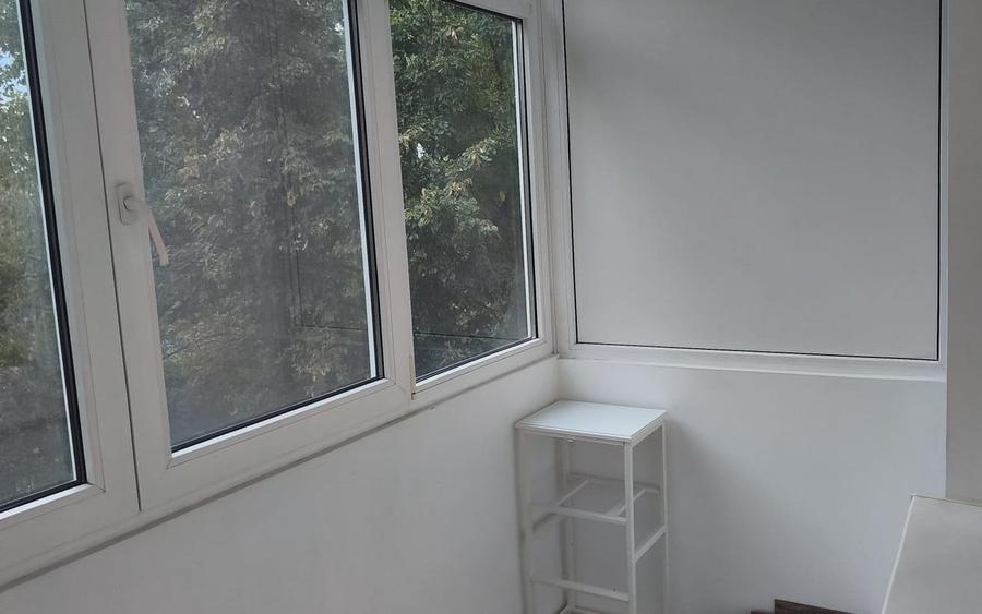 Apartament cu 2 camere decomandat, mobilat în Câmpia Libertății