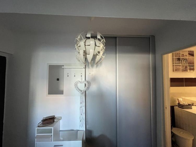 Apartament cu 2 camere decomandat în Dacia