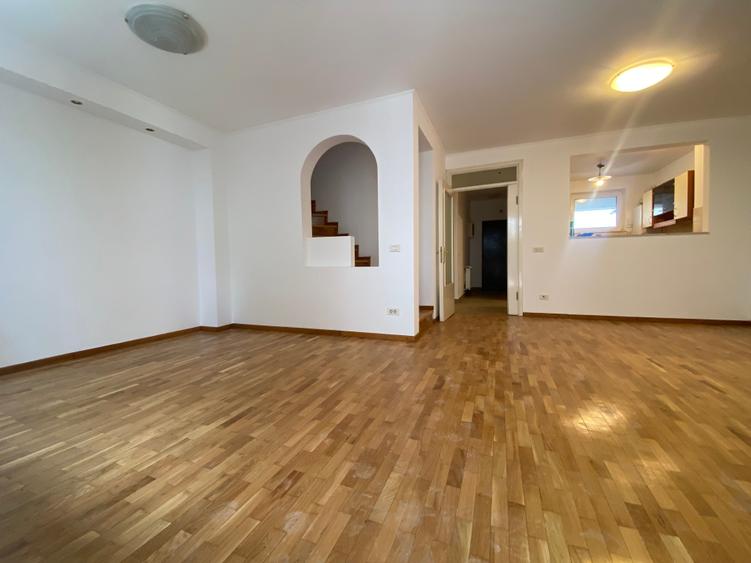 Duplex cu 5 camere cu Garaj în Floreasca