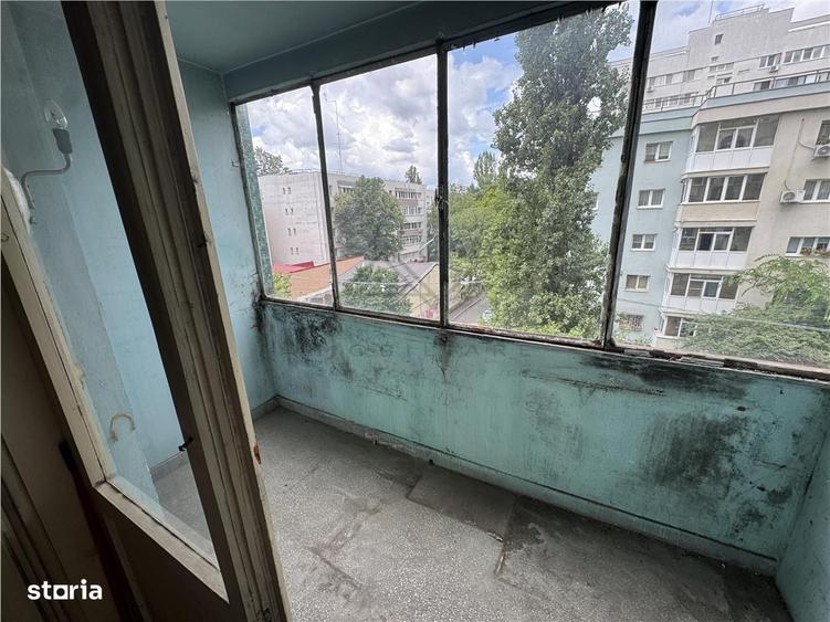 Apartament cu 3 camere în Uverturii
