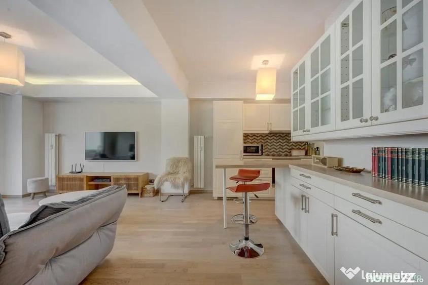 Apartament cu 2 camere semidecomandat, mobilat în Nerva Traian