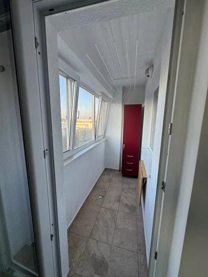 Apartament cu 2 camere semidecomandat, mobilat în Păcii