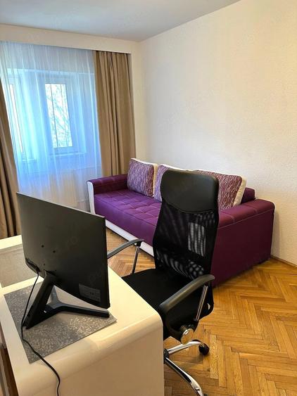 Apartament cu 3 camere decomandat în 13 Septembrie