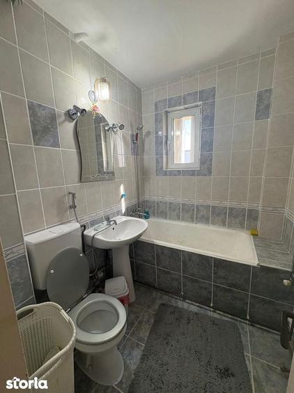 Apartament cu 2 camere în Podu Roș
