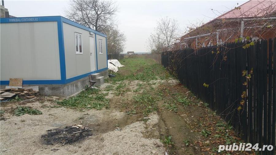 Teren de 2100 mp, în Domnești