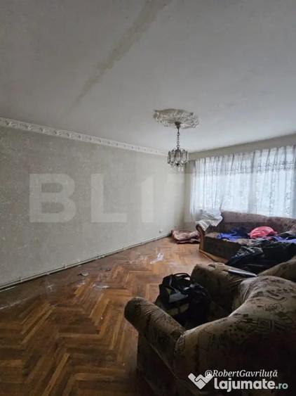 Apartament cu 2 camere decomandat în George Enescu