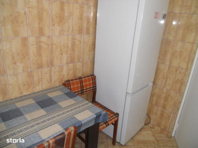 Apartament cu 2 camere decomandat în Mărăței