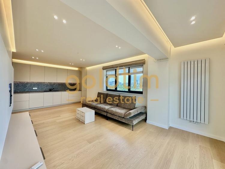 Apartament cu 3 camere decomandat, mobilat în Pipera