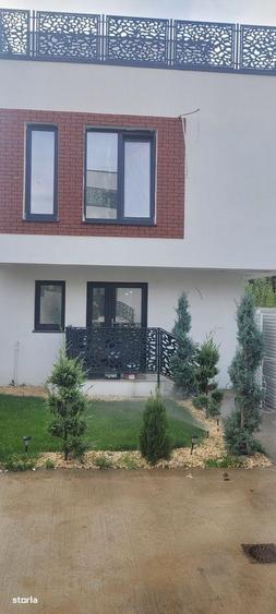 Casă cu 5 camere cu Canalizare în Titan