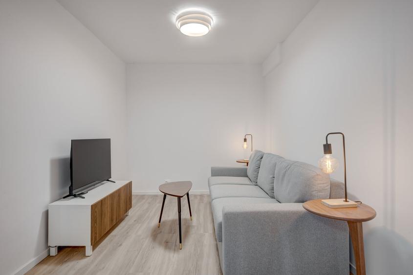 Apartament cu 2 camere decomandat în Sala Palatului