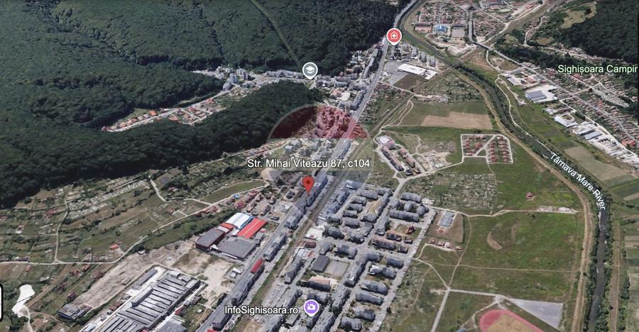 Apartament cu 3 camere decomandat în Central