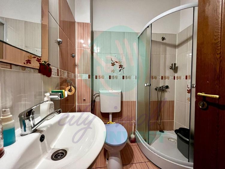 Apartament cu 4 camere semidecomandat, mobilat în Cișmigiu