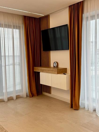 Apartament cu 3 camere decomandat în Mamaia