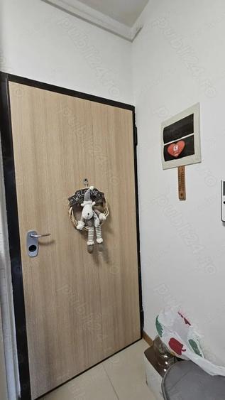 Apartament cu 2 camere, mobilat în Central