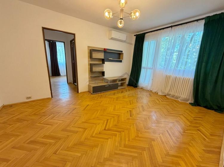 3 camere semidecomandat Podu Ros - 9